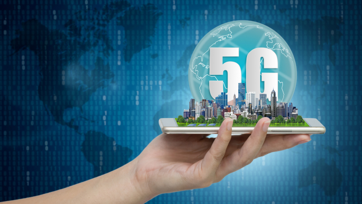Huawei готова продать технологию 5G американской компании
