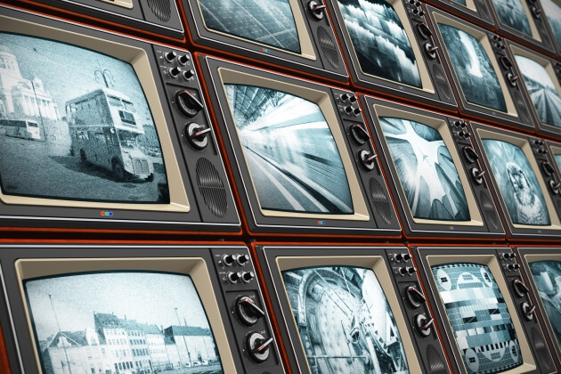 Россияне стали чаще выбирать Smart TV