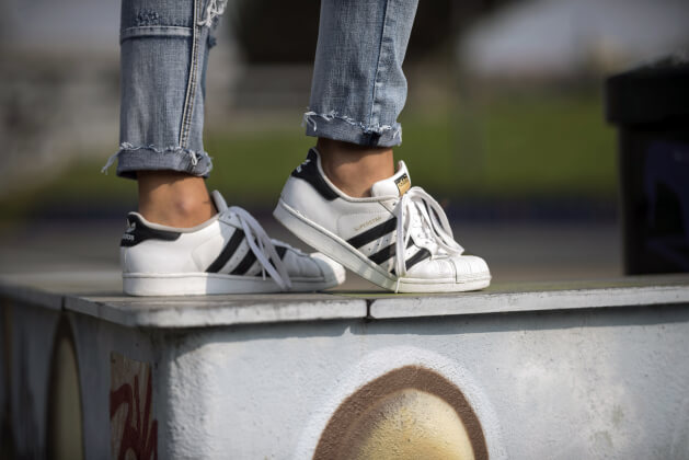 adidas начинает принимать вещи на переработку