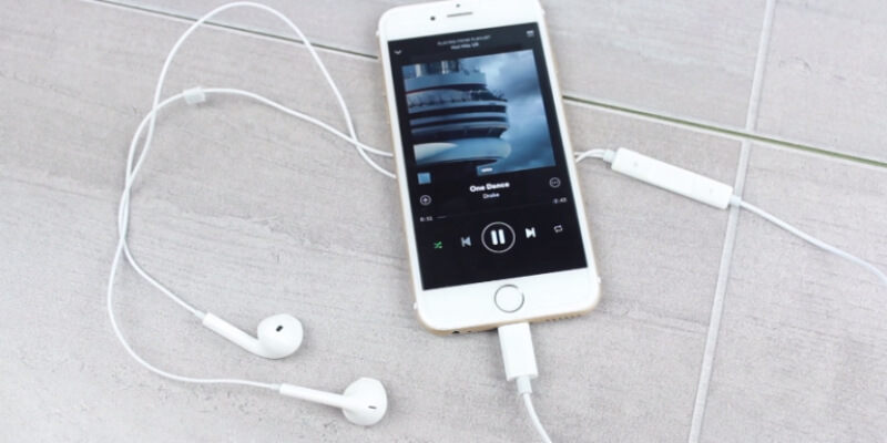 Перспективы российского рынка музыкального стриминга накануне релиза Spotify