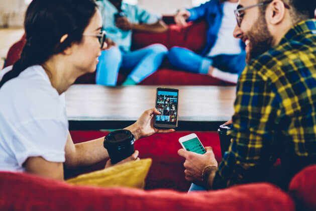Как один графический элемент может поменять рекламную кампанию? Кейс «Перекрестка» и BlackLight