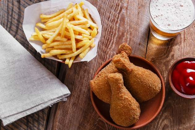 Сеть KFC создала плейлист с упоминаниями бренда