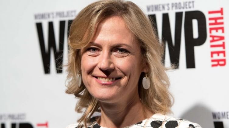Во главе кинокомпании Warner Bros впервые встала женщина