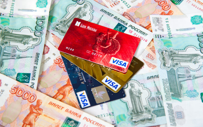 Сбербанк запускает международные переводы на карты Visa и Mastercard