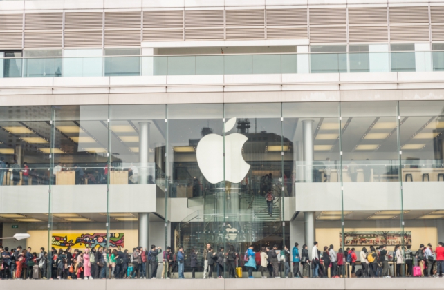 Apple раньше времени запустила в России игровой сервис Arcade