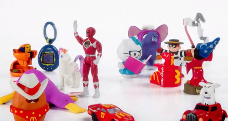 McDonald's  предлагает «ностальгические» Happy Meal со старыми игрушками